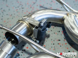 Jaguar F-TYPE Performance Exhaust System - MADNESS - 3.0L V6 - Dual Side Exit - Electronic Valve Design - Carbon Fiber Exhaust Tips